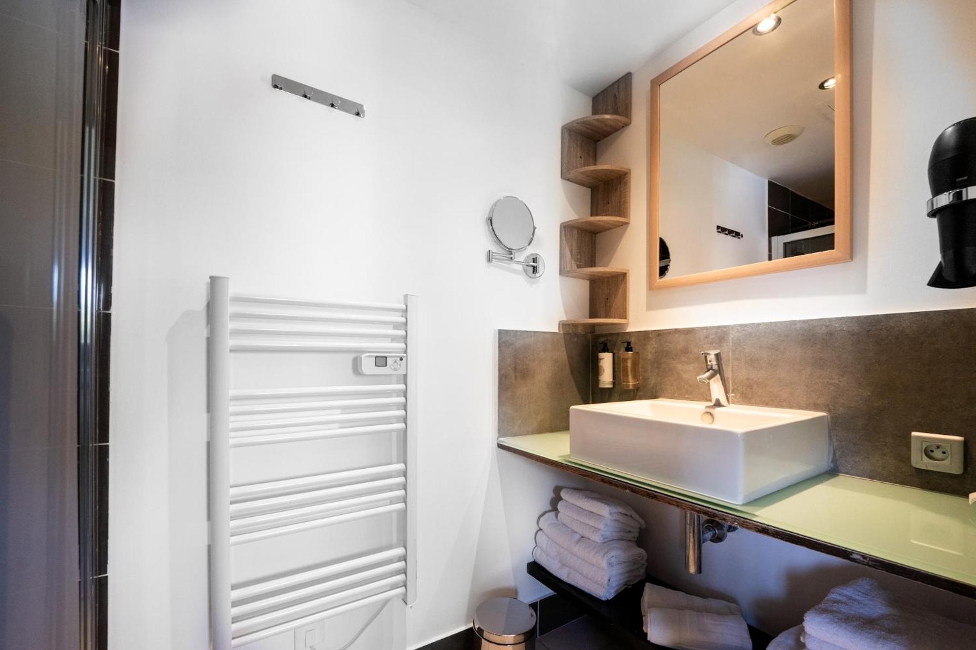 Apartment Dernier Etage Le Nid D'amour - Sejour Romantique, Mandara Beach,